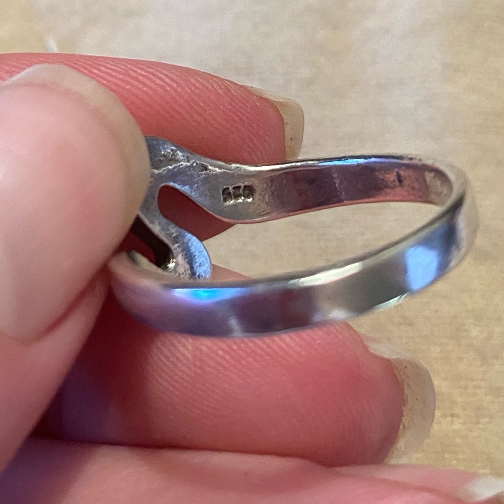 Chunky Silver Wave Ring - Picture 2 of 2